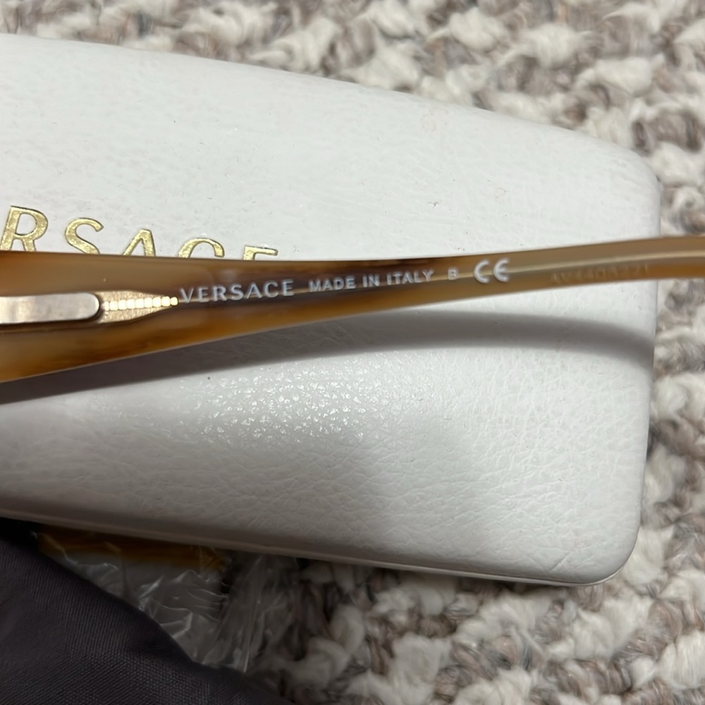 Versace glasses - Picture 3 of 4
